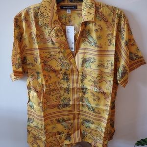 Urban Outfitters Florida 💚 Gardenia Souvenir Button Down Top